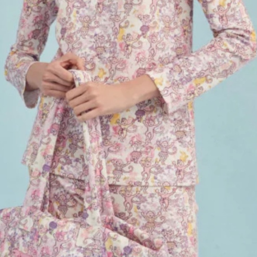 Roller Rabbit x Loveshackfancy Pajama Set - Picture 3 of 4